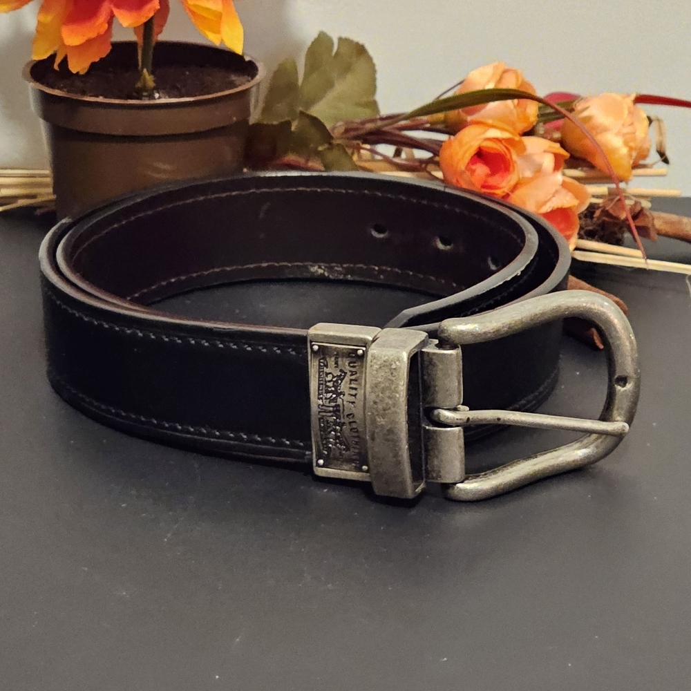 Levi's Black Belt